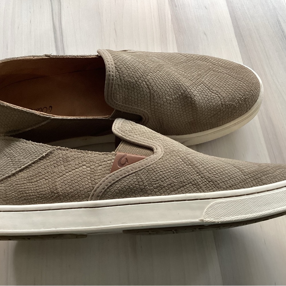 Olukai Pehuea Slip-On in Clay Leather size 7.5 - Picture 8 of 8